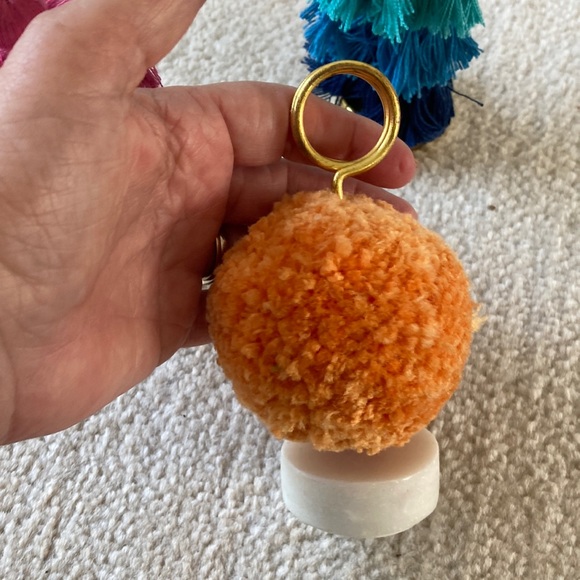 Three tassel sign photo  or card holders. Vibrant tropical cotton with gold loop - Picture 6 of 8